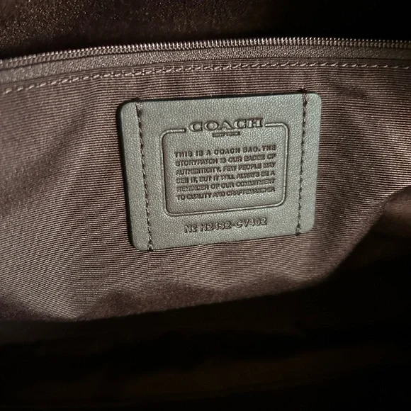 Coach Black Gallery Tote - Picture 13 of 14